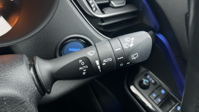 Toyota C-HR 1.8 Hybrid Dynamic 5dr CVT Hybrid Hatchback